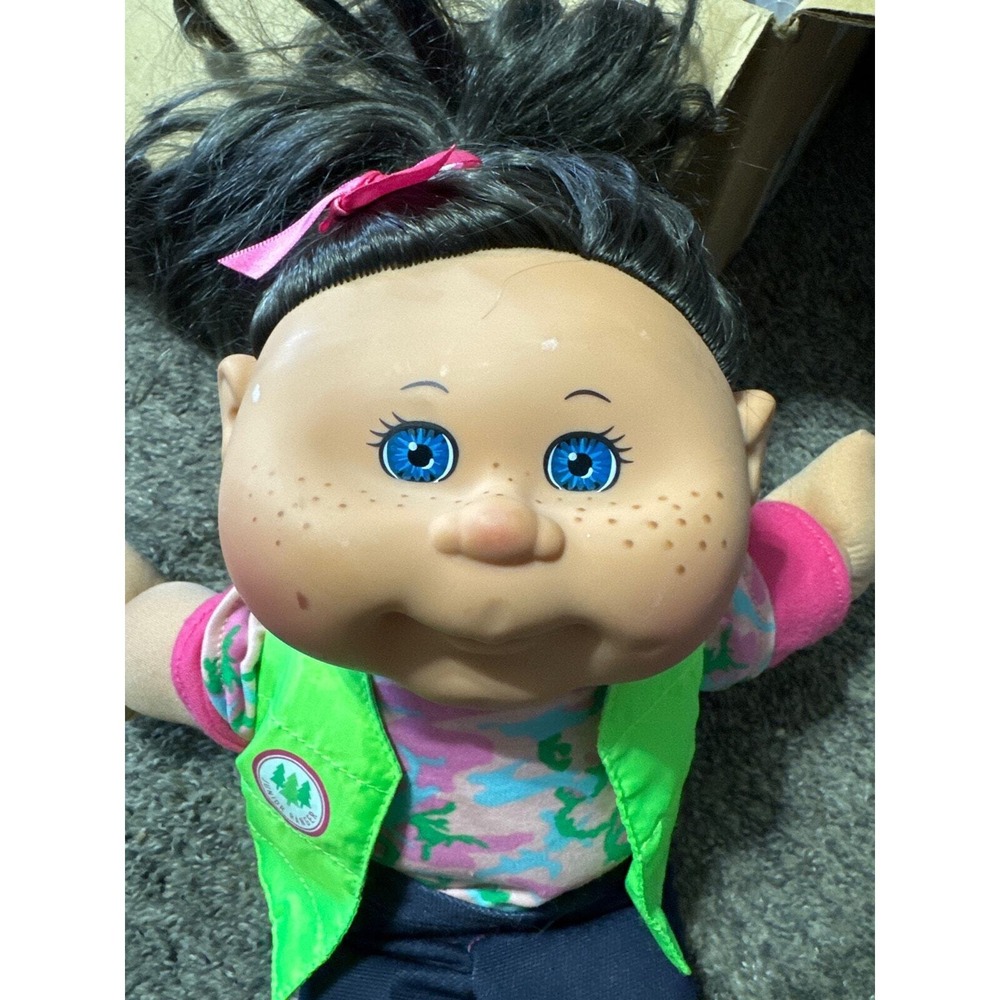 Cabbage Patch Kid Park Ranger 2015 - Picture 2 of 3